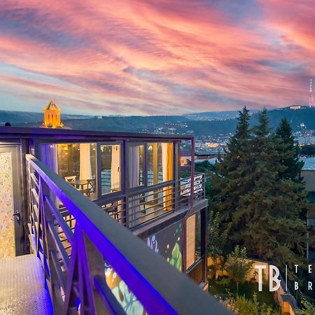 Terra Bridge Hotell Tbilisi Exteriör bild