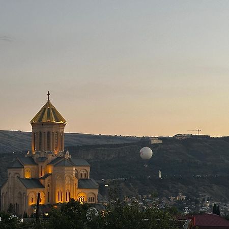Terra Bridge Hotell Tbilisi Exteriör bild