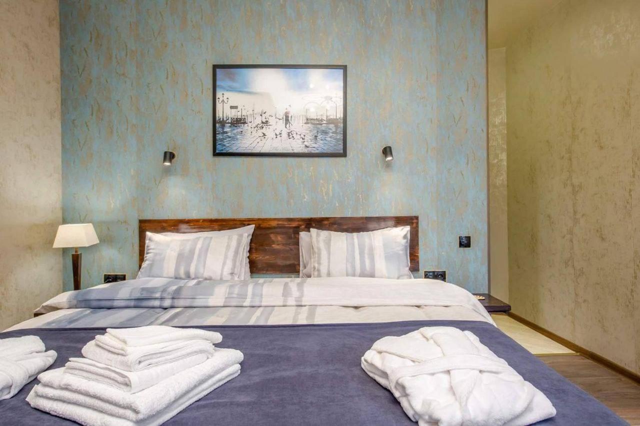 Terra Bridge Hotell Tbilisi Exteriör bild